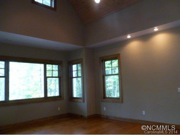 612 North Club Blvd. - Photo 9