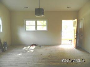 7 Bell Road - Photo 3