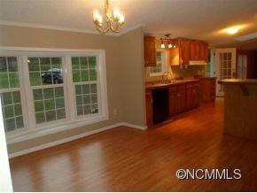 241 Beech Tree - Photo 8