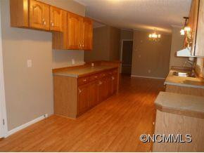 241 Beech Tree - Photo 10