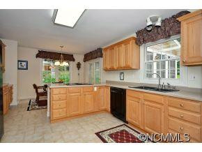 111 Nathan Court - Photo 6