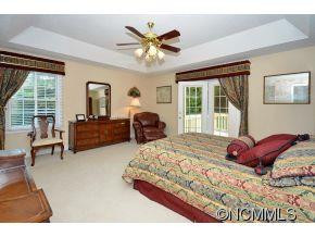 111 Nathan Court - Photo 10