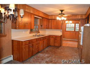 133 Lake View Dr. - Photo 4