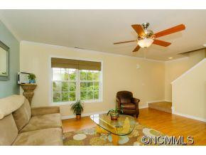 17 Terrace Court - Photo 8