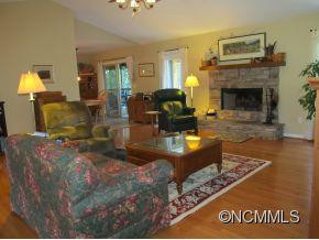 1211 High Trail Drive - Photo 3