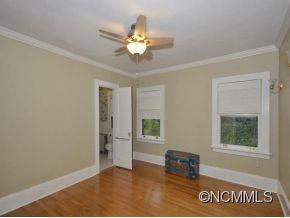 81 Macon Avenue - Photo 18
