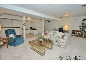 22 W. FAIRWAY DRIVE - Photo 10