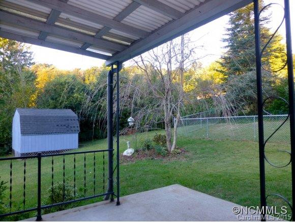 11 Southwicke Pl. - Photo 8