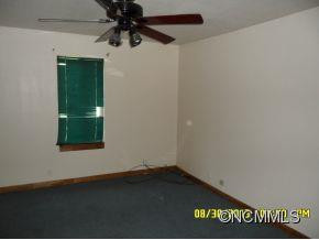 52 Thoren Court - Photo 8