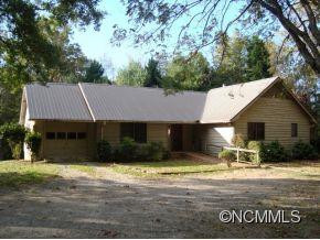 1065 Howard Gap Rd
