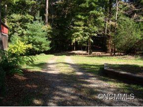 1065 Howard Gap Rd - Photo 3