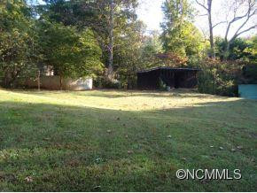 1065 Howard Gap Rd - Photo 6