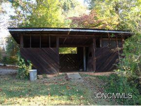 1065 Howard Gap Rd - Photo 7