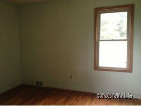 180 Ollie Weaver Road - Photo 5