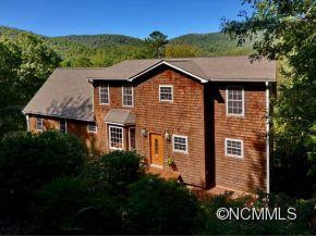 13 PINE DRIVE