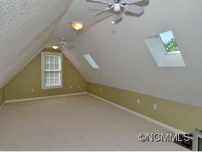 13 PINE DRIVE - Photo 9