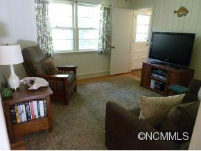 4 Maplewood Pkwy - Photo 16