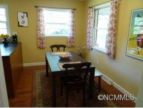 4 Maplewood Pkwy - Photo 8