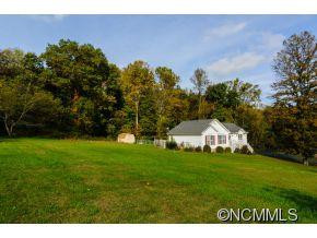 12 Lawson Lane - Photo 2