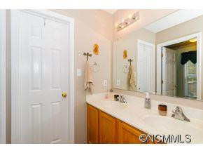 12 Lawson Lane - Photo 11