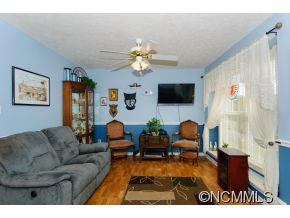 12 Lawson Lane - Photo 3