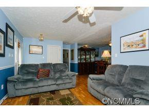 12 Lawson Lane - Photo 4