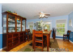 12 Lawson Lane - Photo 5