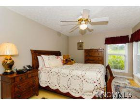 12 Lawson Lane - Photo 10