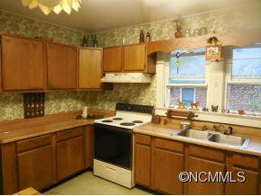 16 Enka Orchard St - Photo 2