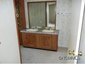 19 Meadow Chase - Photo 6