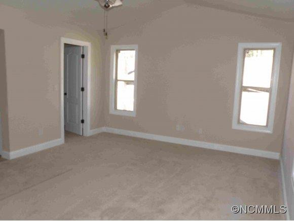 88 Appian Way - Photo 3