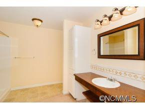4 JUPITER HILLS - Photo 15