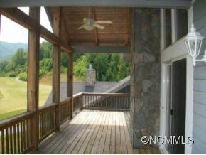 128 Olympic Drive - Photo 2