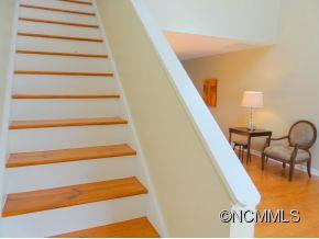 223 Cheyenne Court - Photo 16
