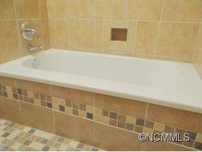 223 Cheyenne Court - Photo 3