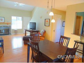 223 Cheyenne Court - Photo 8