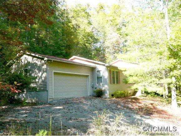 15 Carol Lane - Photo 3