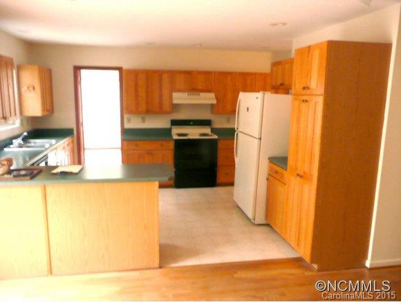 15 Carol Lane - Photo 7