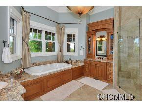 724 WICKHAMS FANCY DRIVE - Photo 12