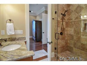 724 WICKHAMS FANCY DRIVE - Photo 16