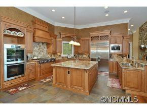724 WICKHAMS FANCY DRIVE - Photo 7