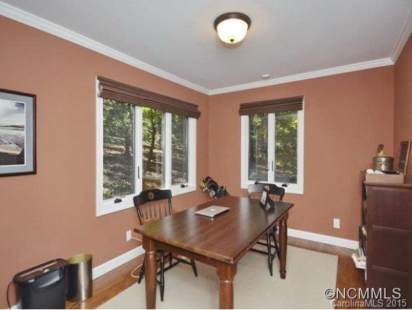 5 EASTWOOD RD - Photo 12