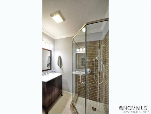 5 EASTWOOD RD - Photo 16