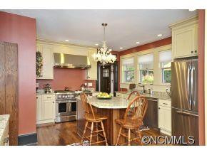 54 Midland Drive - Photo 12