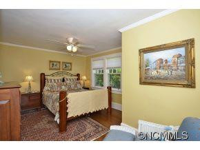 54 Midland Drive - Photo 19