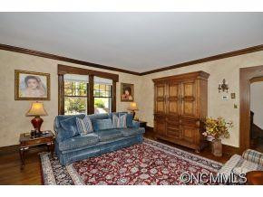 54 Midland Drive - Photo 8