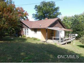 1670 Queentown Road - Photo 2