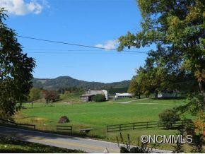 1670 Queentown Road - Photo 4