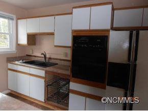 63 Trowbridge Lane - Photo 4