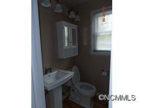 63 Trowbridge Lane - Photo 6